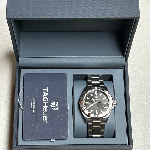 Tag Heuer Other - TAG Heuer Black Dial Silver Bracelet Watch